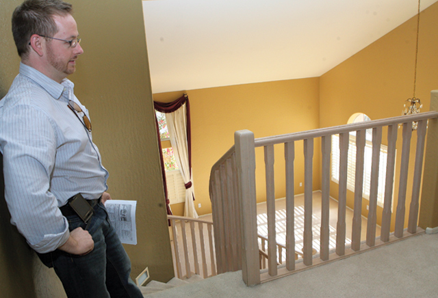 Vacant homes in Phoenix have more than doubled due to foreclosures